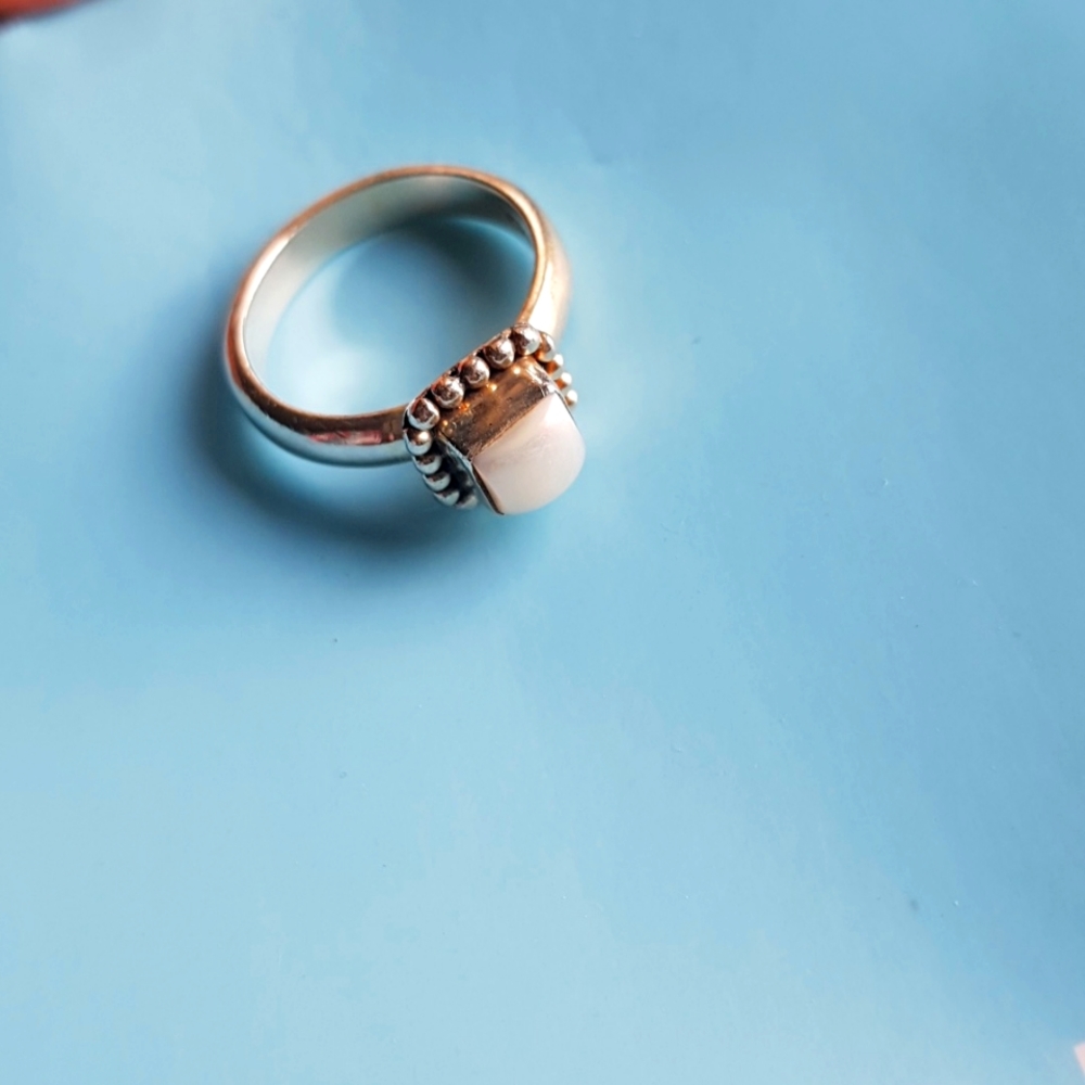 Silpada Victorian Pearl Sterling Silver ring